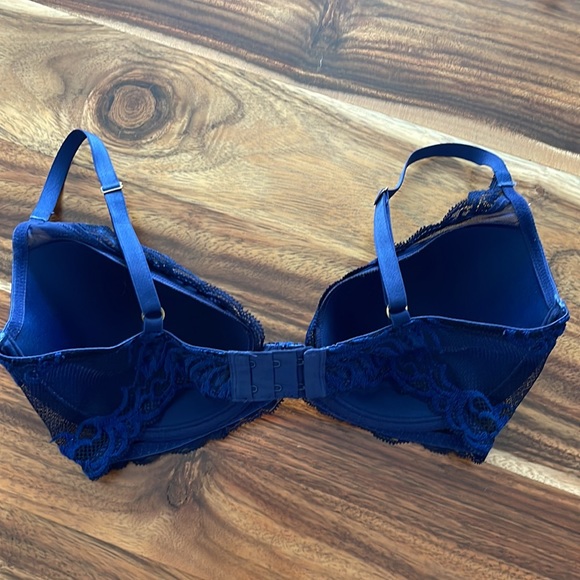 Natori Feathers Underwire Contour Bra, Blue, Size 36D - Picture 3 of 7